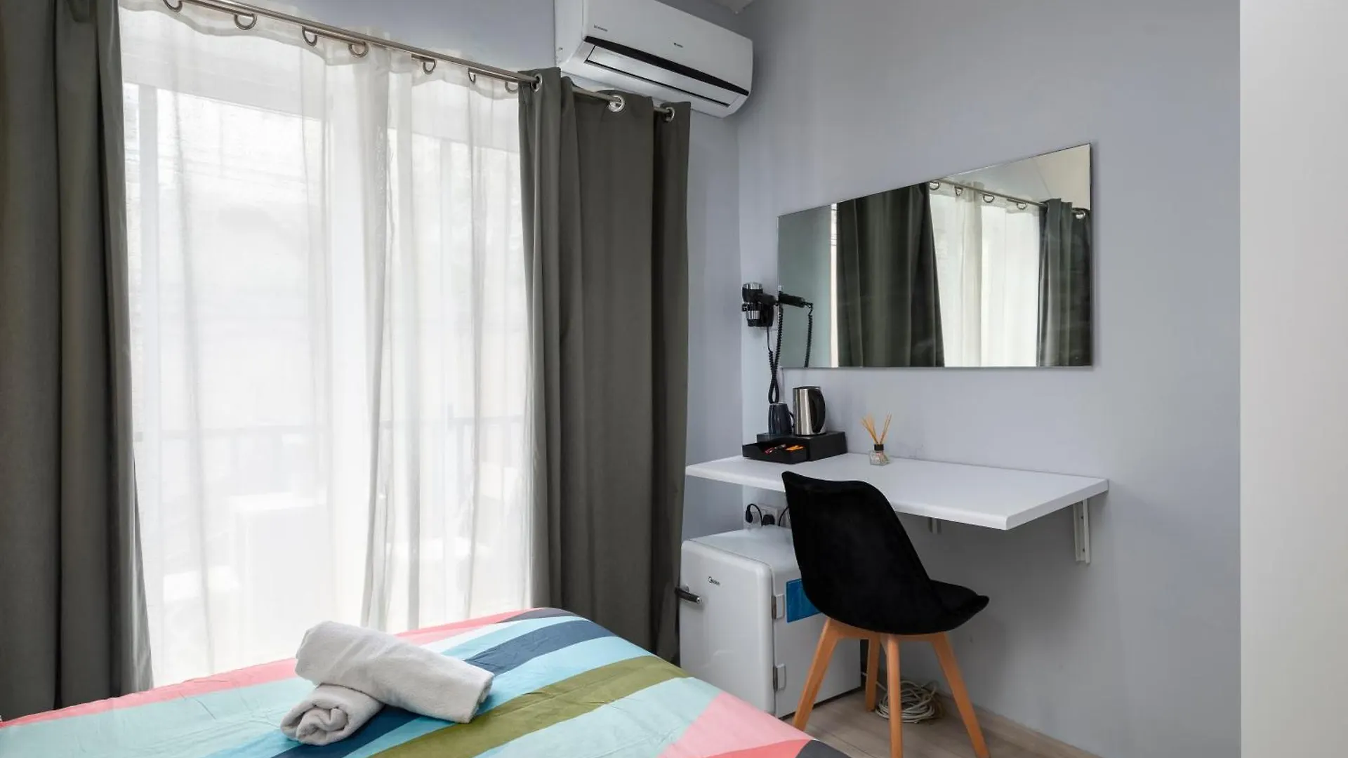 Modern 3 Bedroom & 3 Bathroom Apartment - Near Balluta Bay San Giuliano