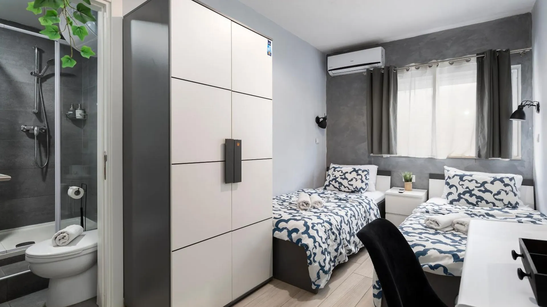 Modern 3 Bedroom & 3 Bathroom Apartment - Near Balluta Bay San Giuliano 0*,