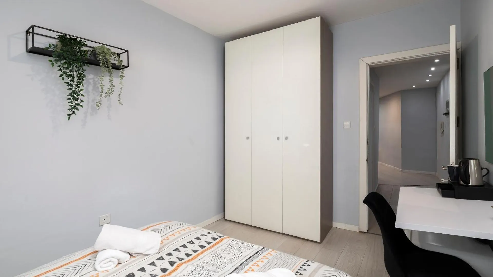 Modern 3 Bedroom & 3 Bathroom Apartment - Near Balluta Bay Saint Julian's